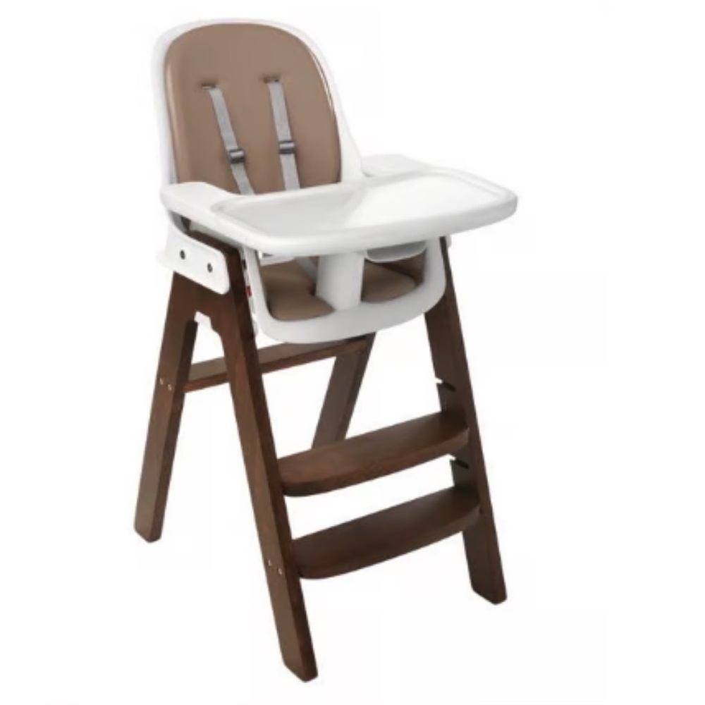 Oxo High Chair with White and Brown Accents